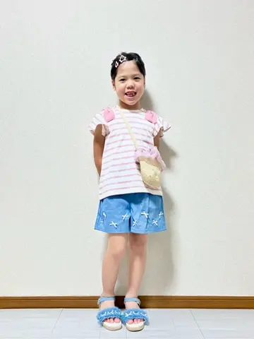 ANY MIKA コーディネート画像