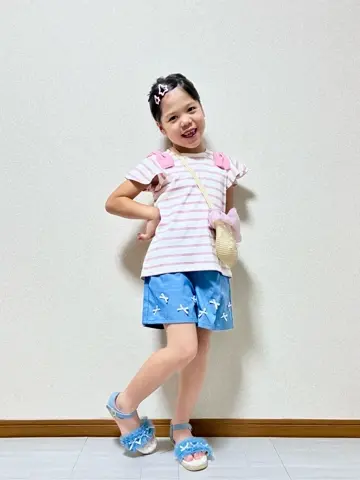 ANY MIKA コーディネート画像