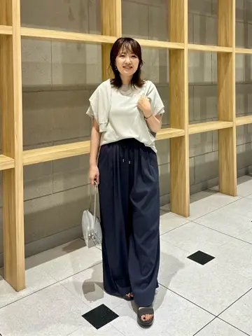 ANY フジコ コーディネート画像