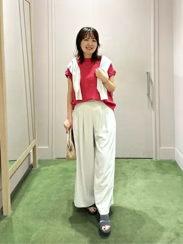 ANY フジコ コーディネート画像