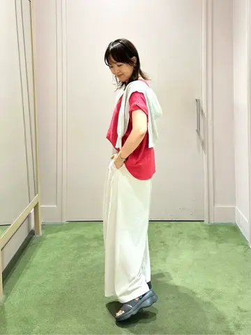 ANY フジコ コーディネート画像