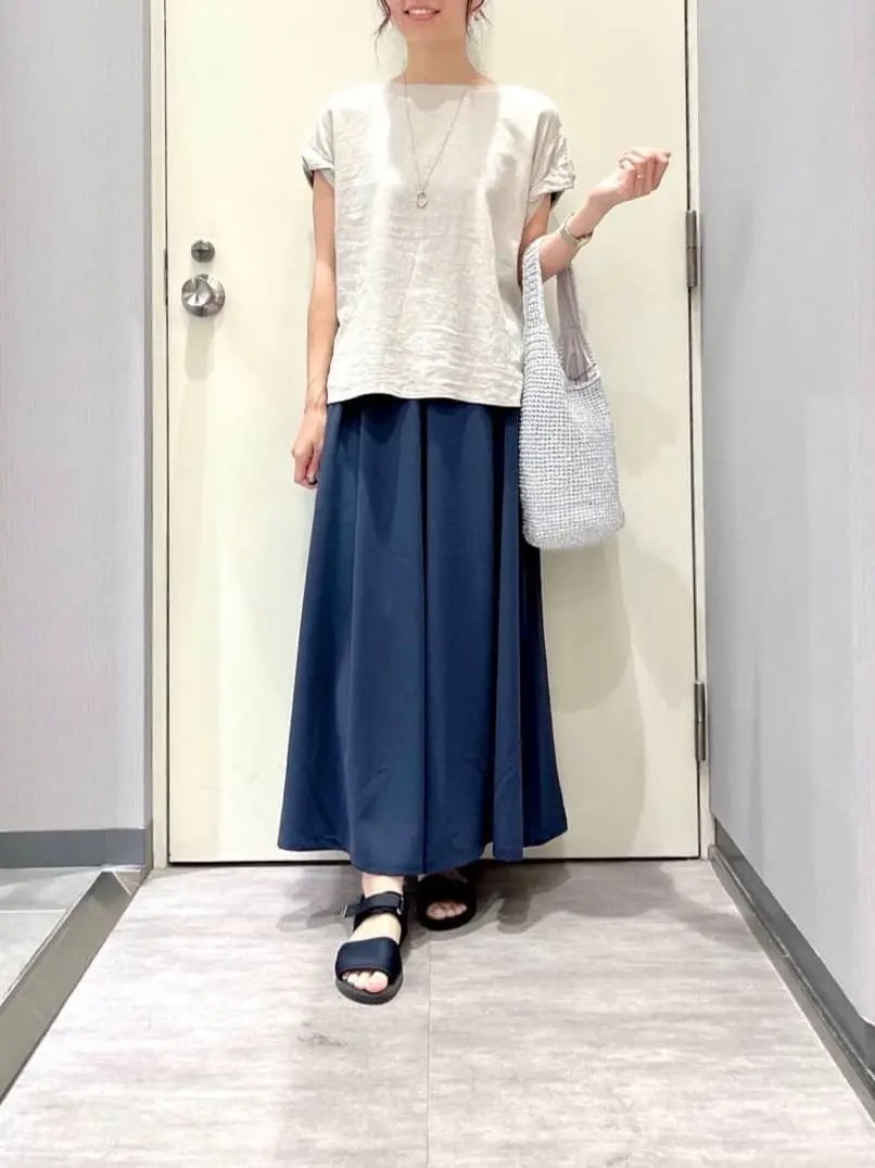 ANY 金井 コーディネート画像