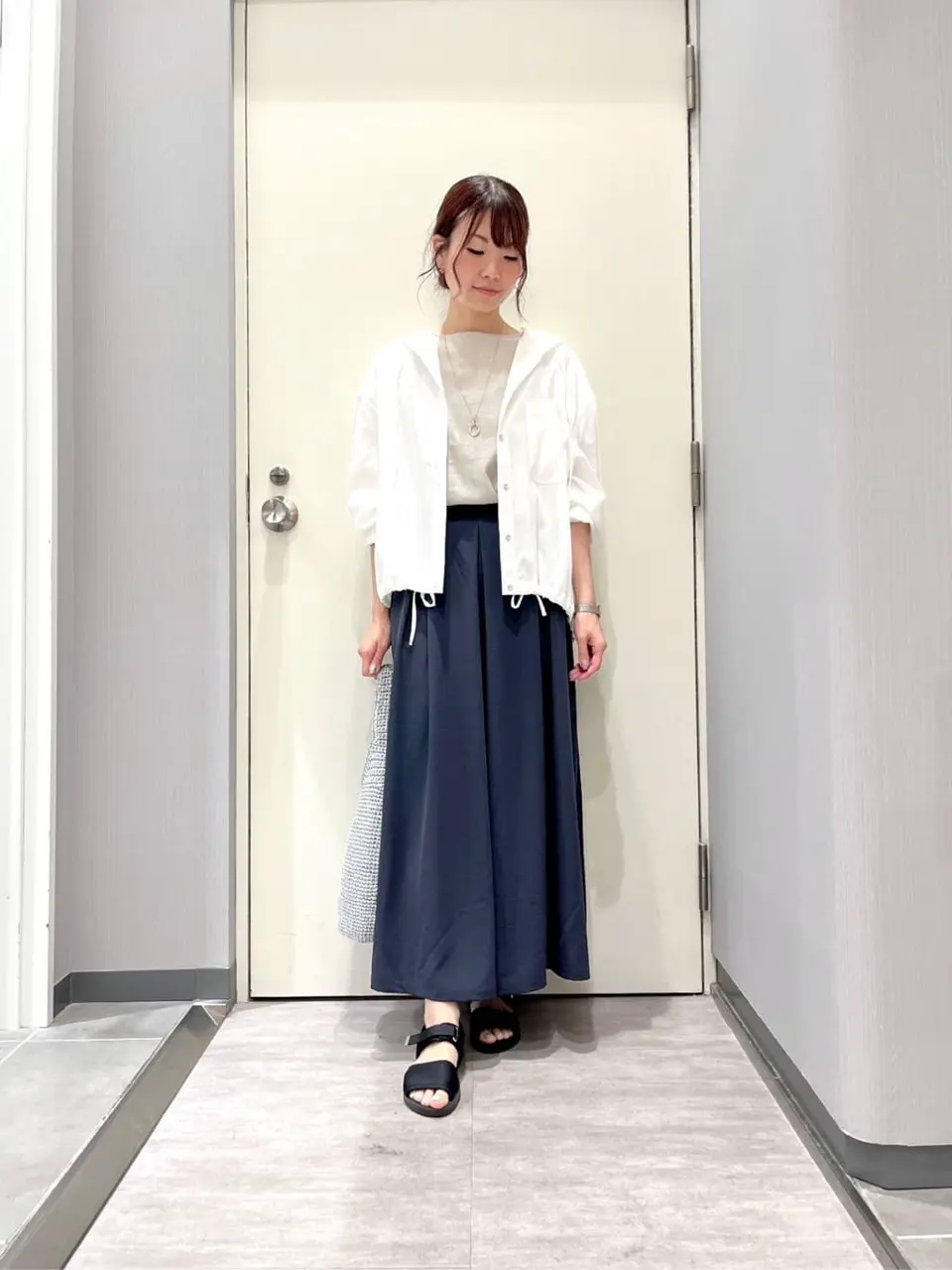 ANY 金井 コーディネート画像