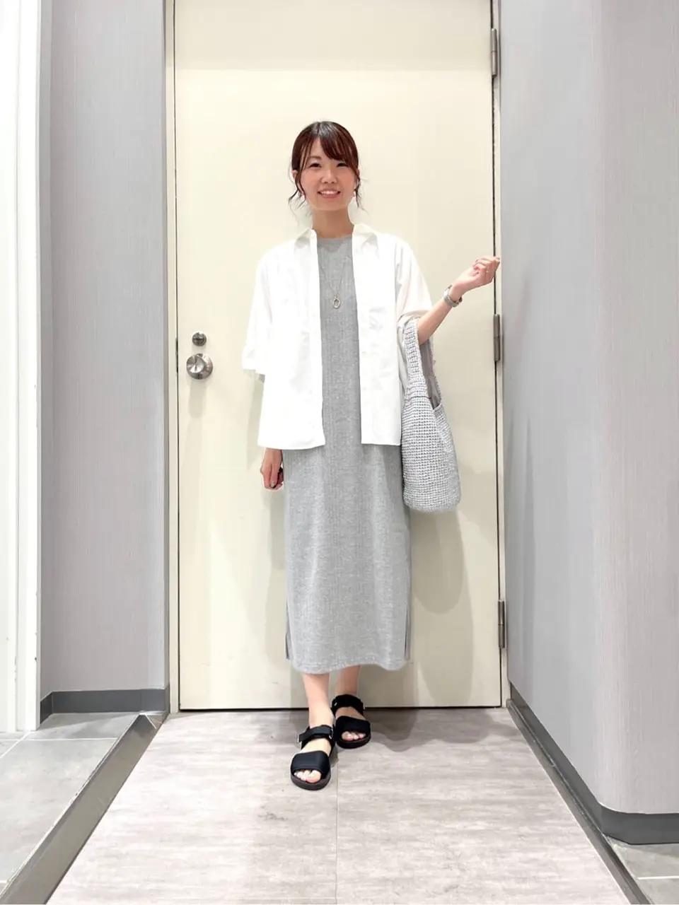 ANY 金井 コーディネート画像