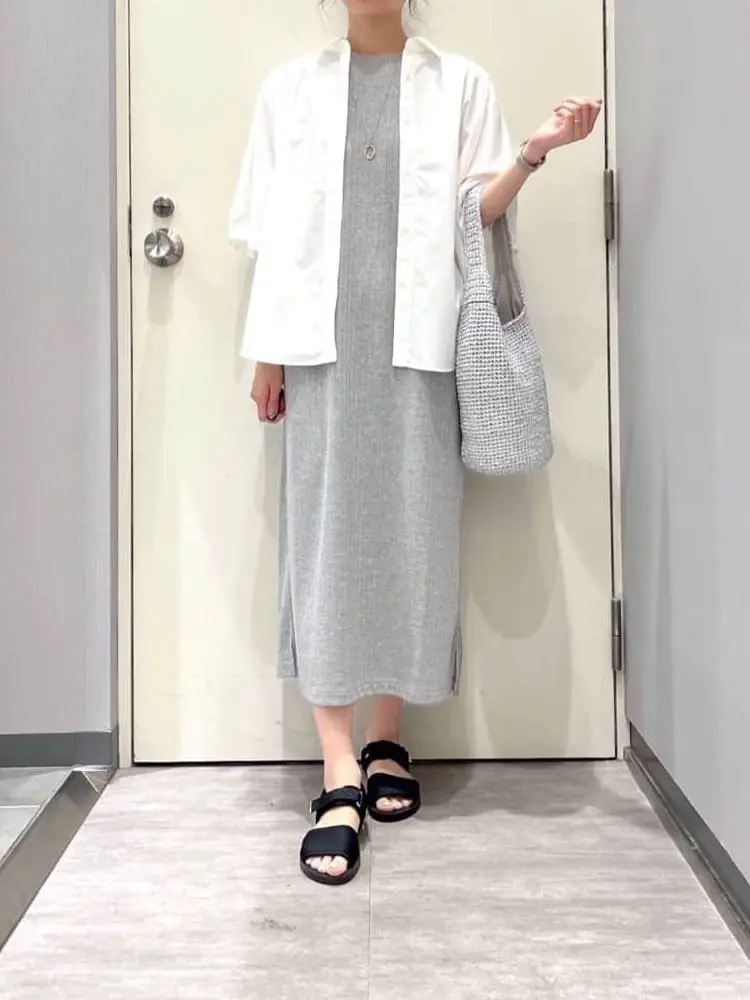 ANY 金井 コーディネート画像