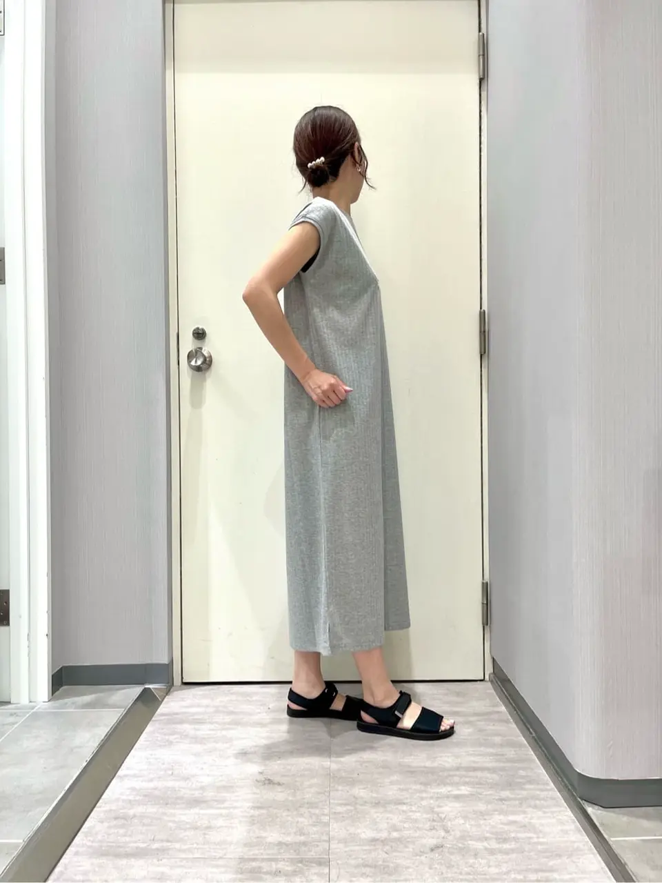 ANY 金井 コーディネート画像