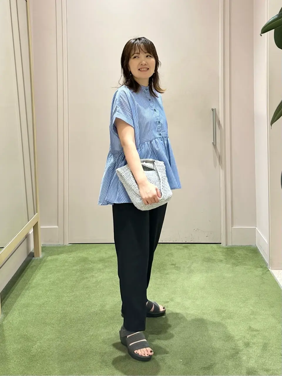 ANY フジコ コーディネート画像