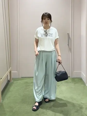 ANY フジコ コーディネート画像