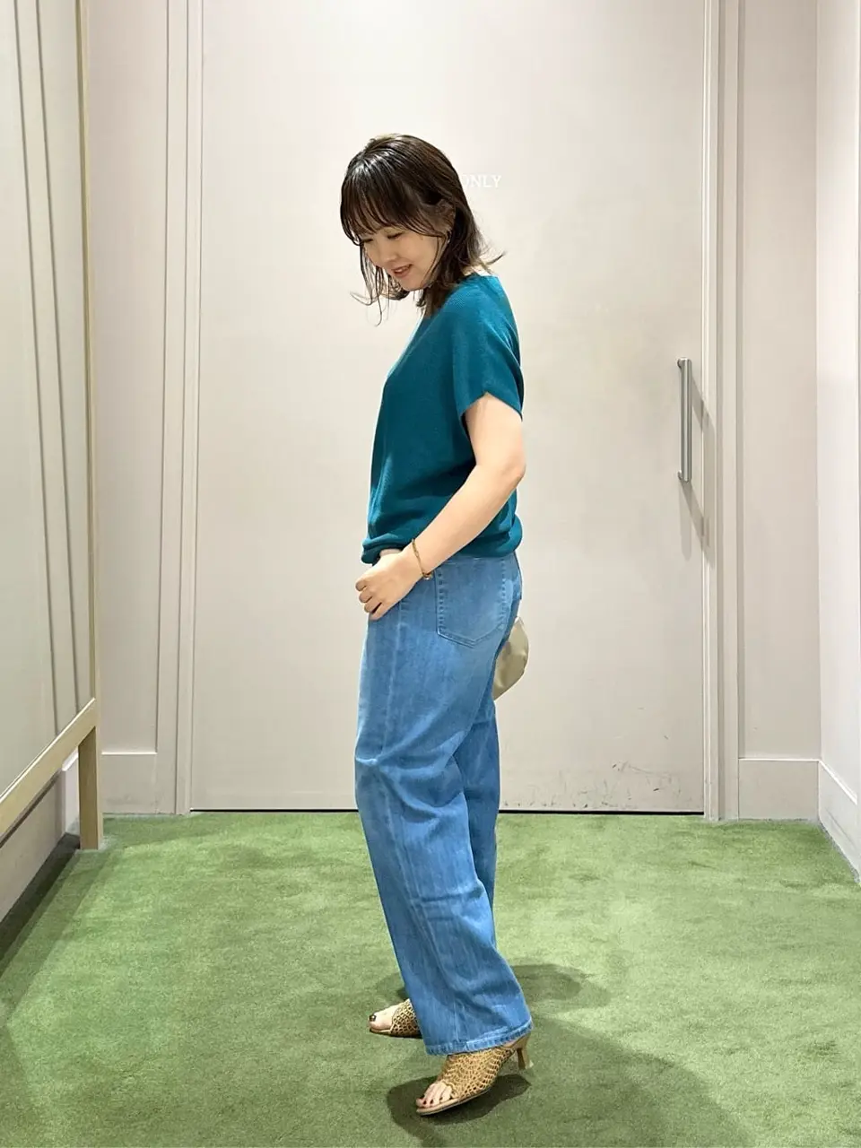 ANY フジコ コーディネート画像