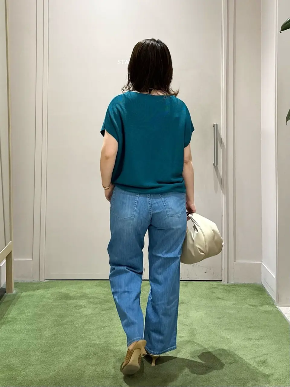 ANY フジコ コーディネート画像