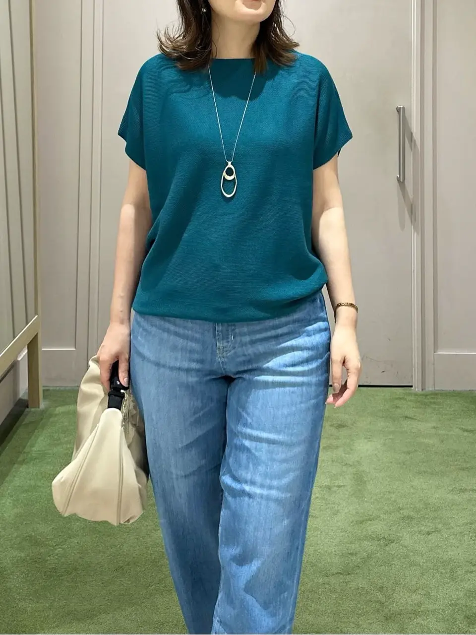 ANY フジコ コーディネート画像