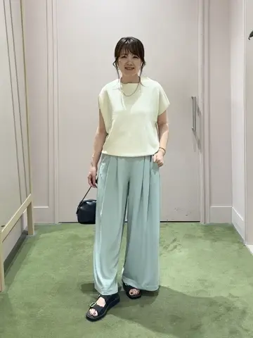 ANY フジコ コーディネート画像