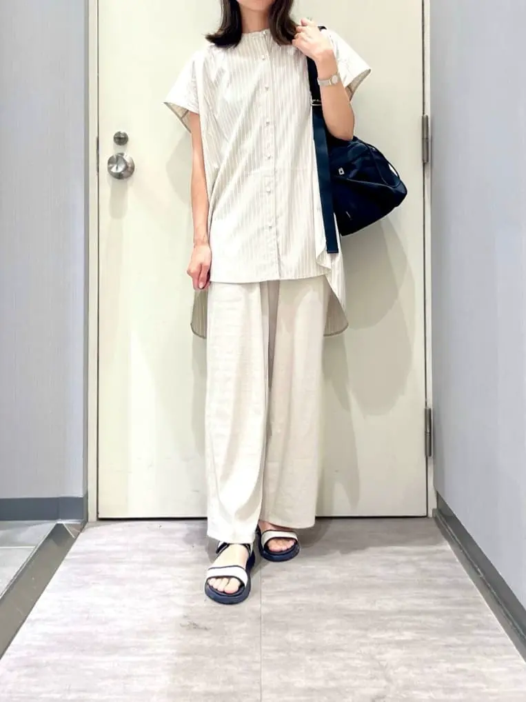 ANY 金井 コーディネート画像