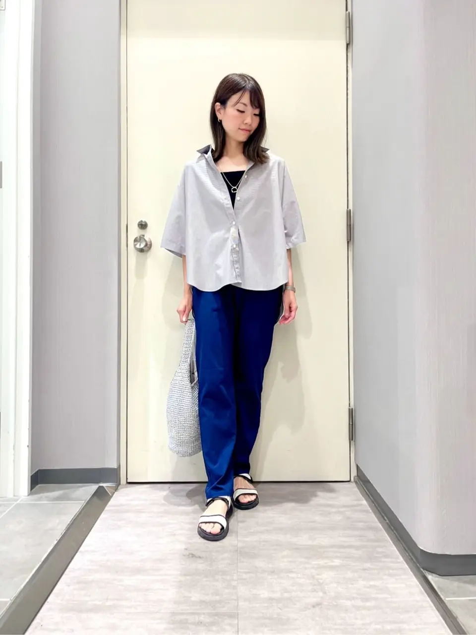 ANY 金井 コーディネート画像