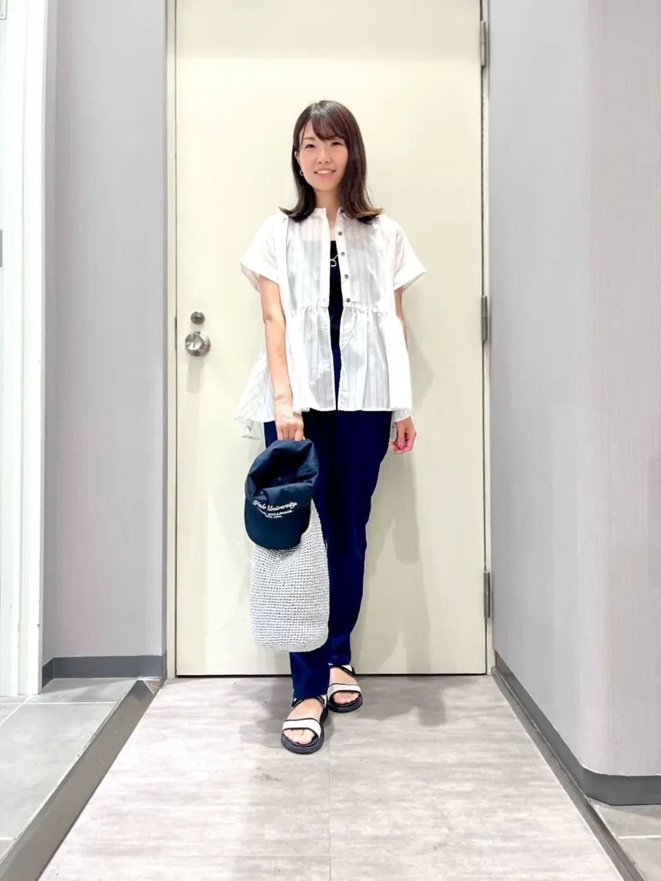 ANY 金井 コーディネート画像