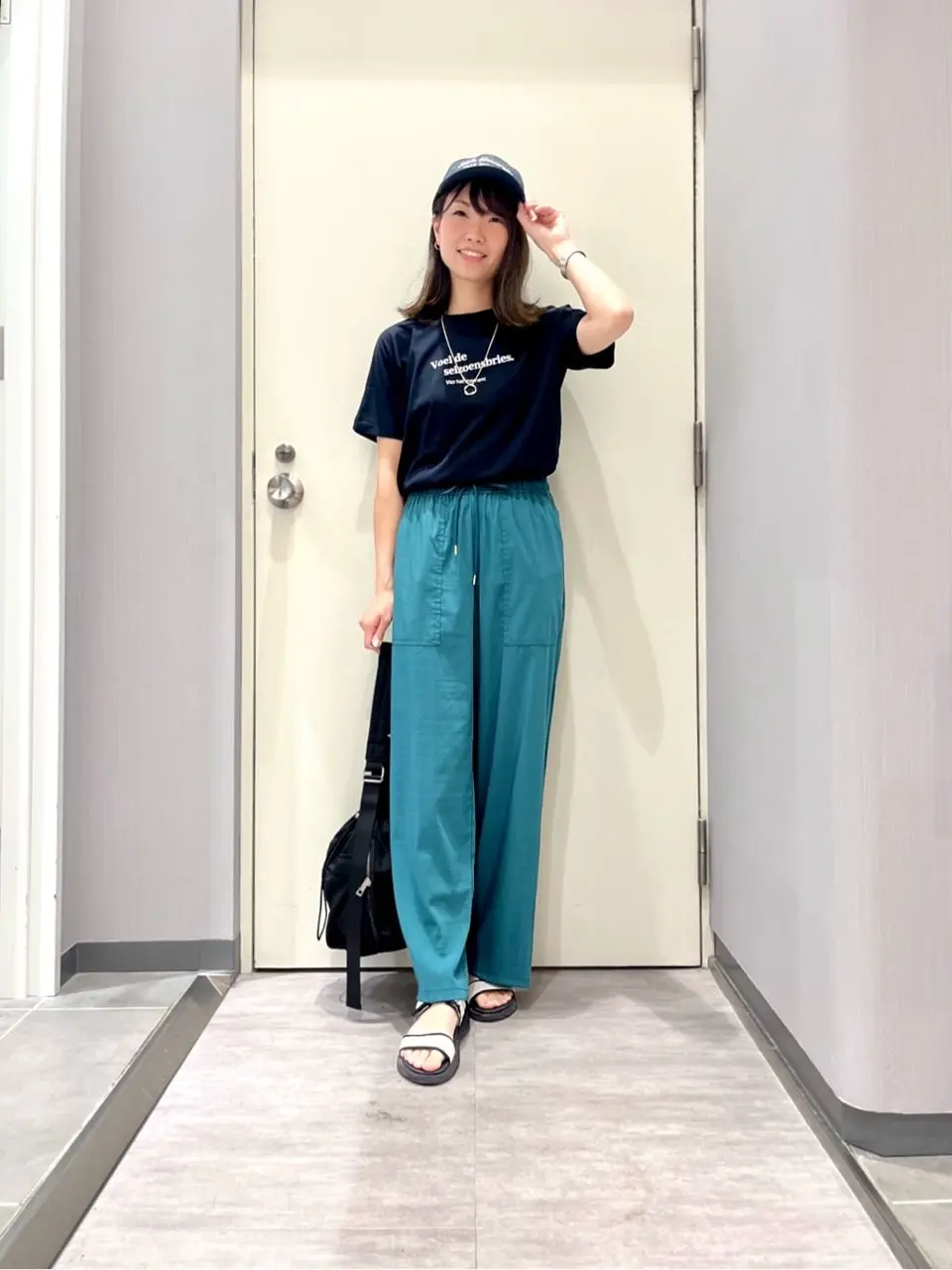 ANY 金井 コーディネート画像