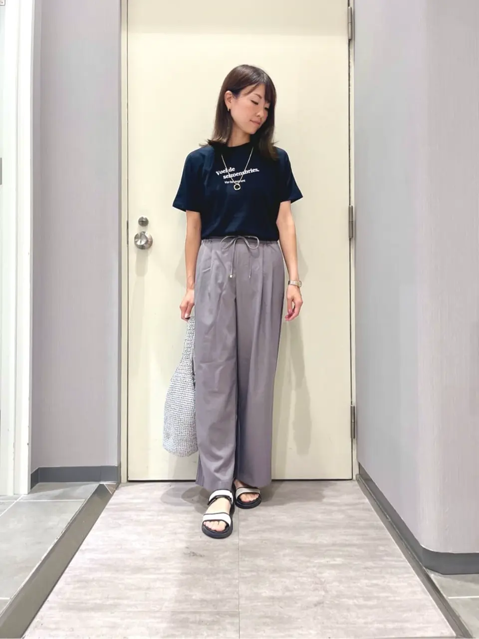 ANY 金井 コーディネート画像