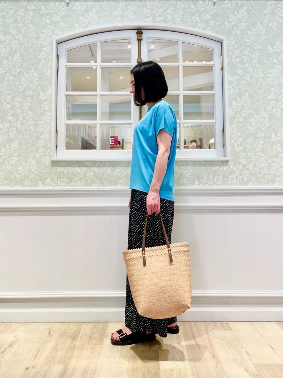 ANY MIKA コーディネート画像