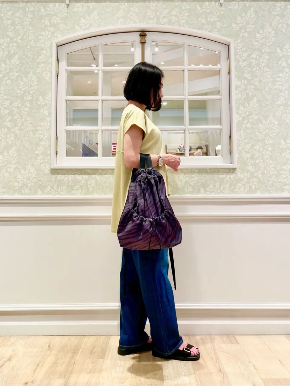 ANY MIKA コーディネート画像