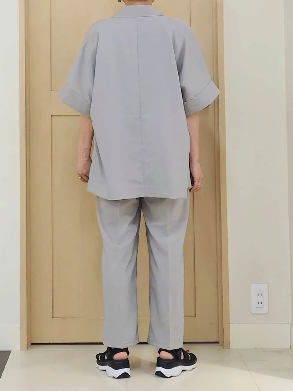 ANY 八坂 コーディネート画像