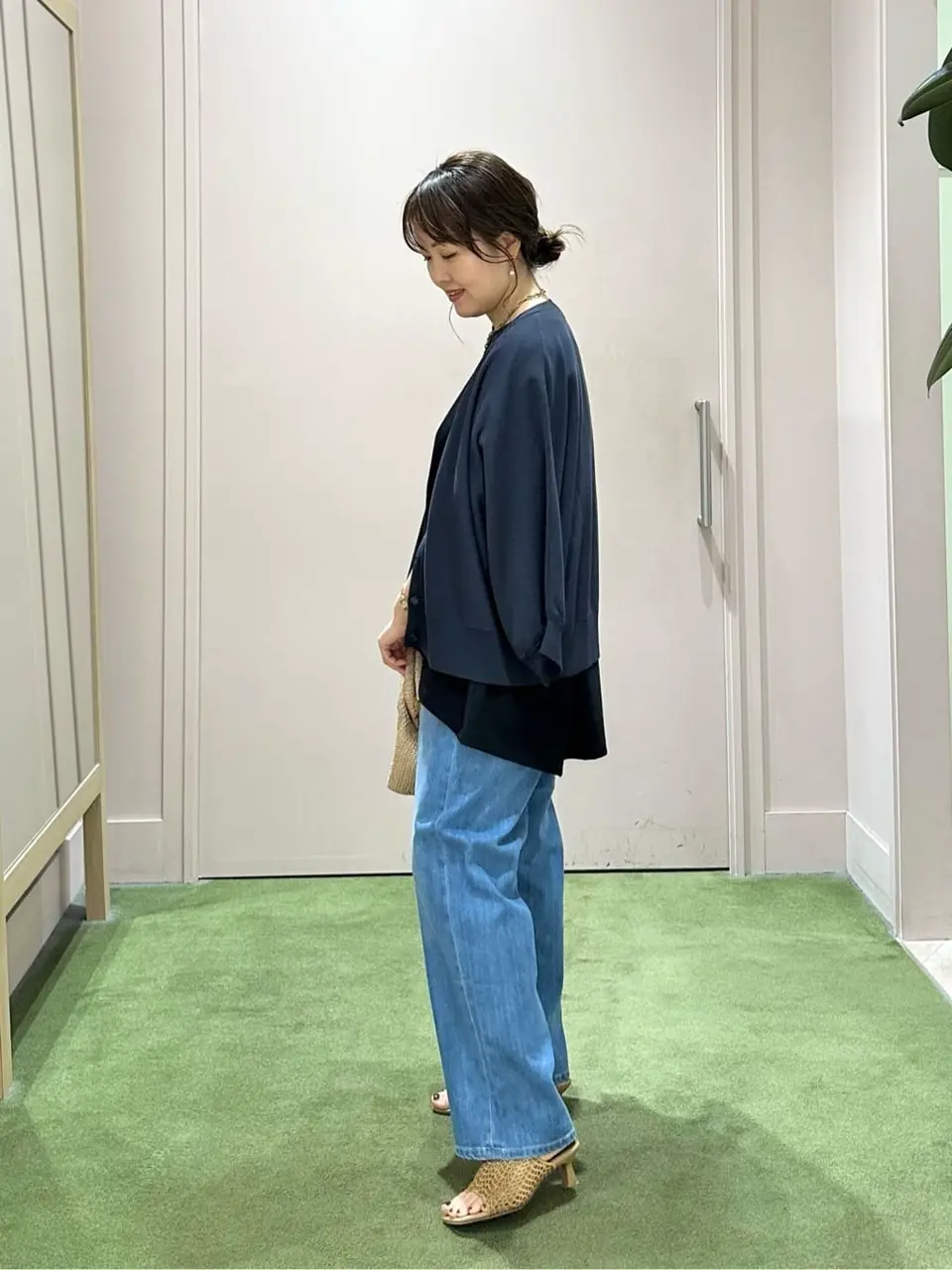 ANY フジコ コーディネート画像