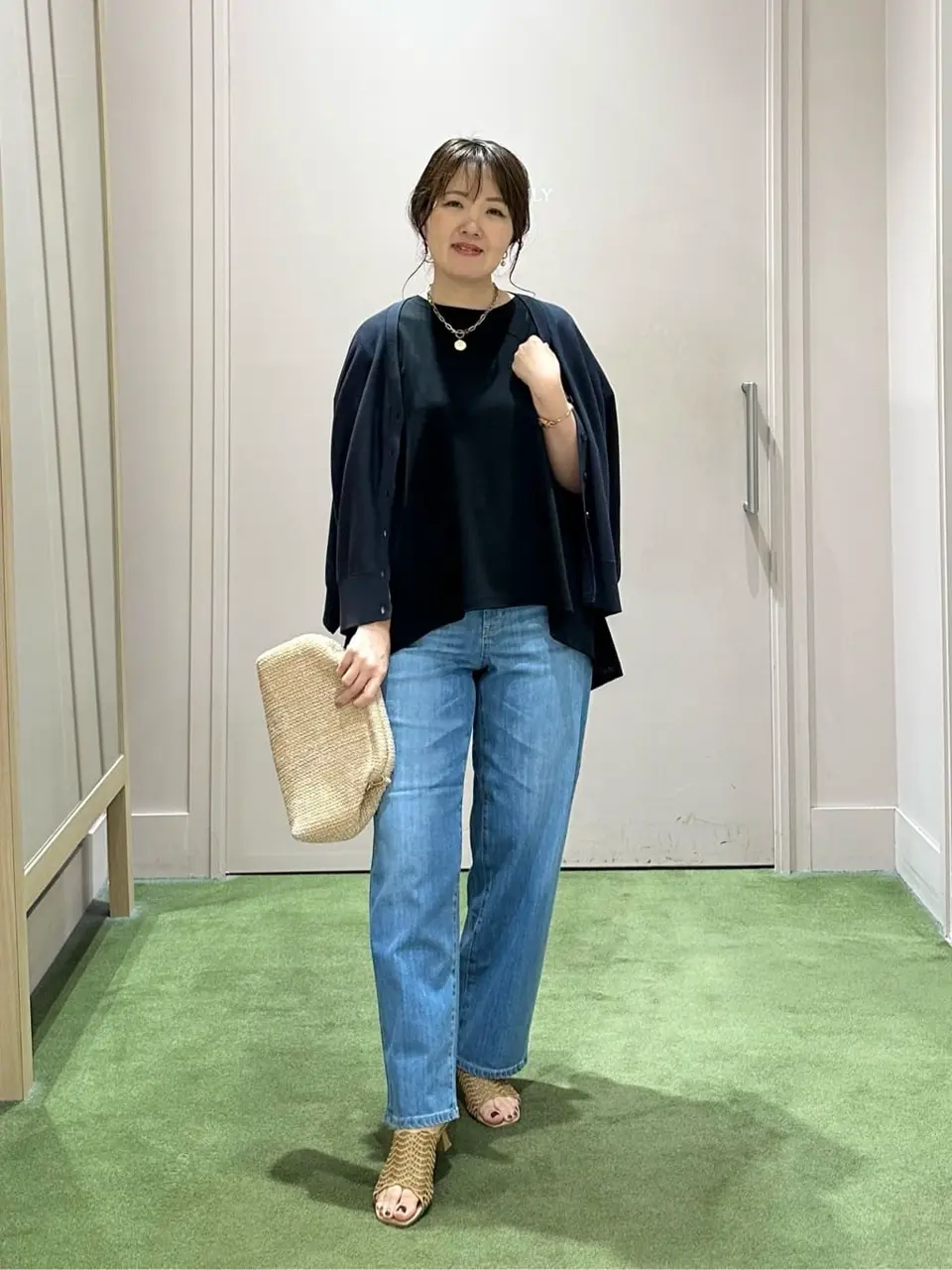 ANY フジコ コーディネート画像