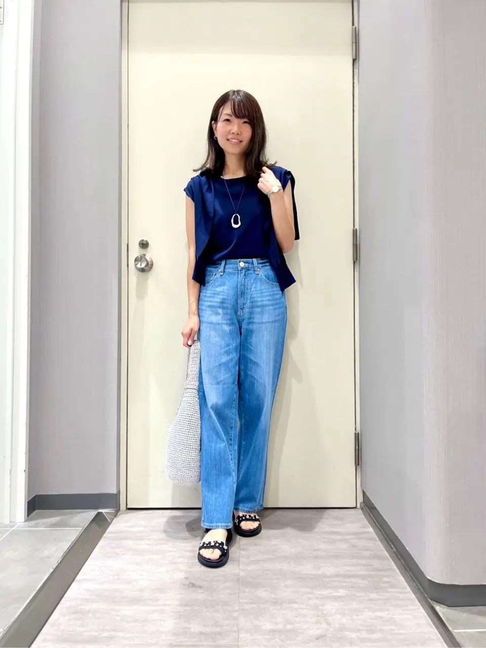 ANY 金井 コーディネート画像