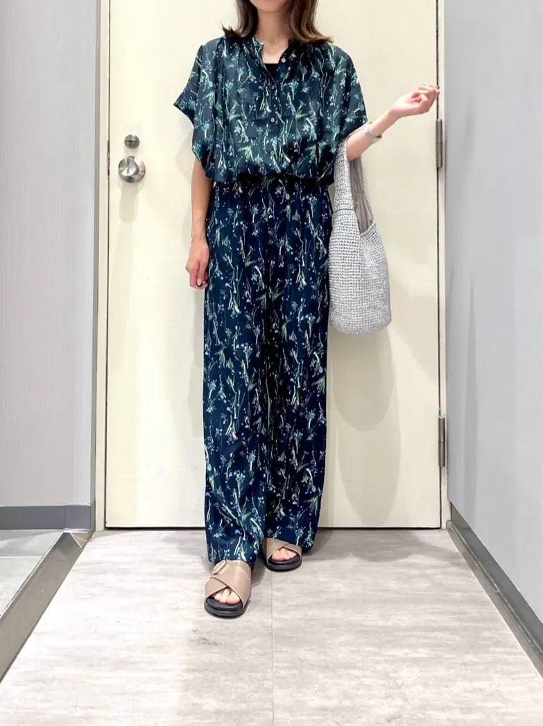 ANY 金井 コーディネート画像