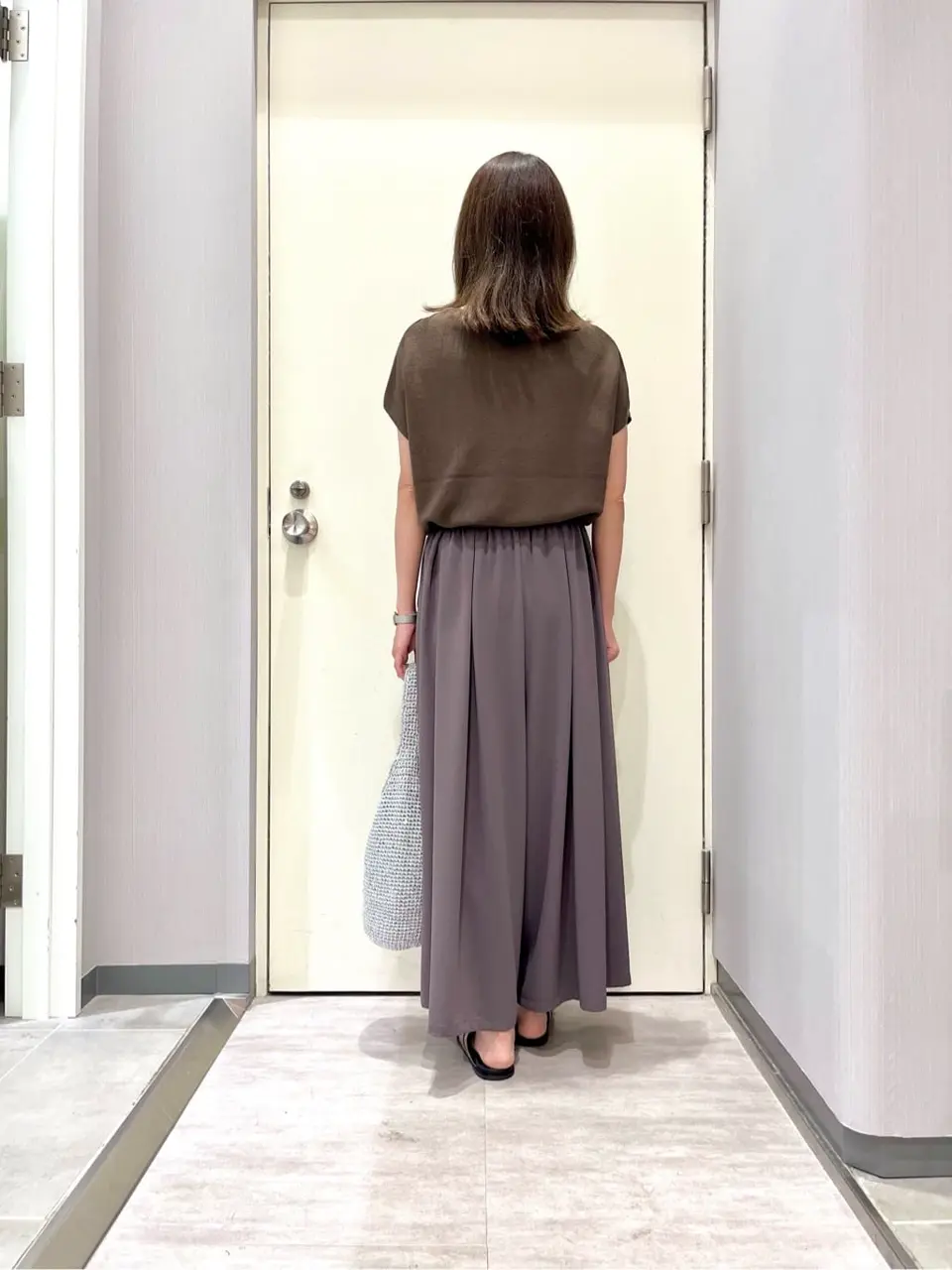 ANY 金井 コーディネート画像