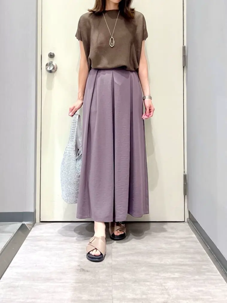 ANY 金井 コーディネート画像