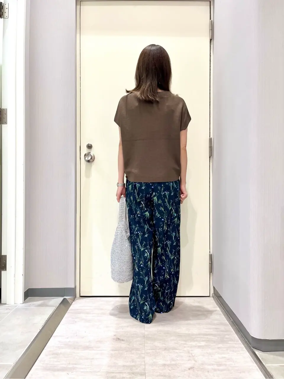 ANY 金井 コーディネート画像