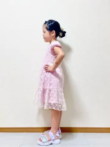 ANY MIKA コーディネート画像