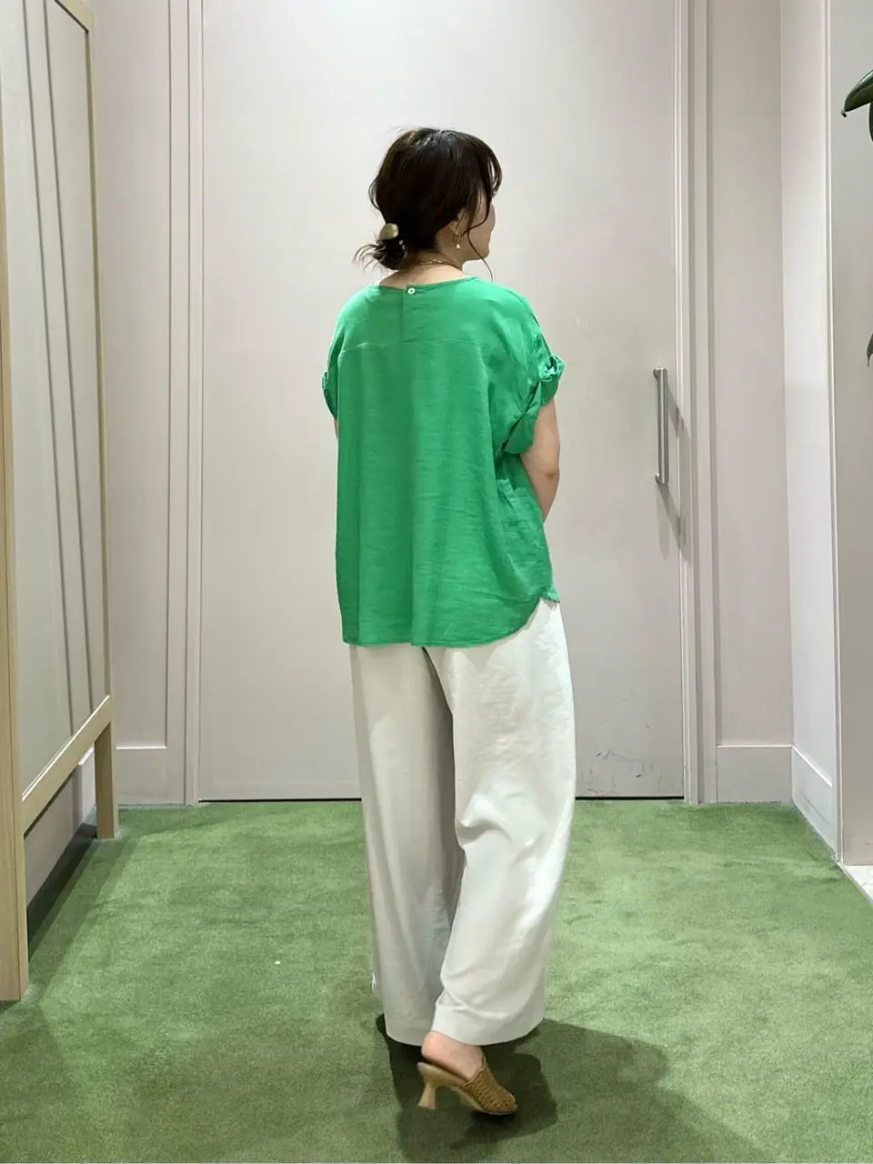 ANY フジコ コーディネート画像