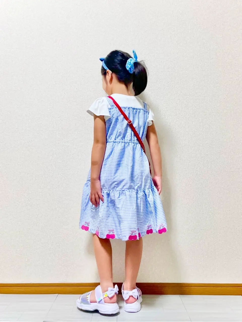 ANY MIKA コーディネート画像