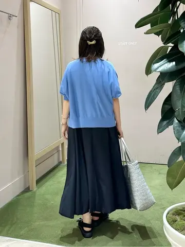 ANY フジコ コーディネート画像