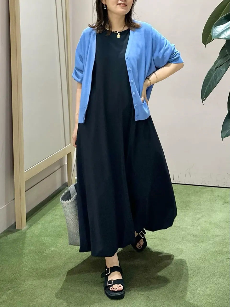 ANY フジコ コーディネート画像