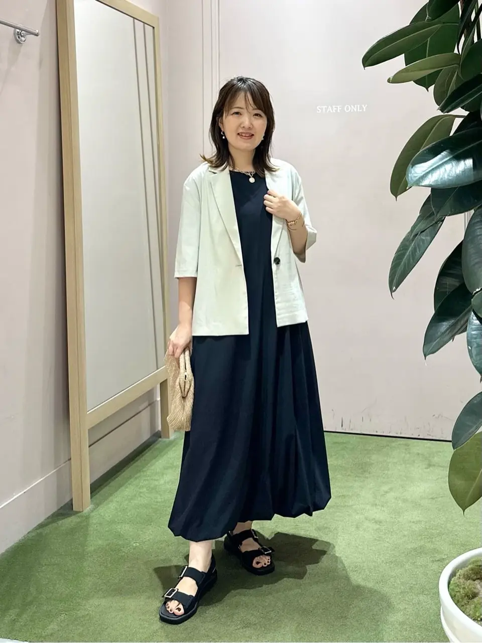 ANY フジコ コーディネート画像