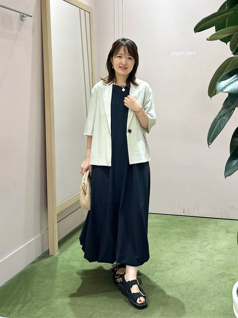 ANY フジコ コーディネート画像