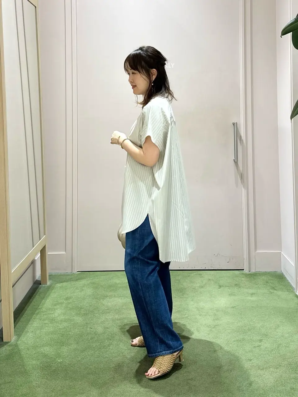 ANY フジコ コーディネート画像