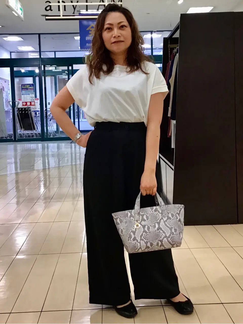  スタッフ コーディネート画像