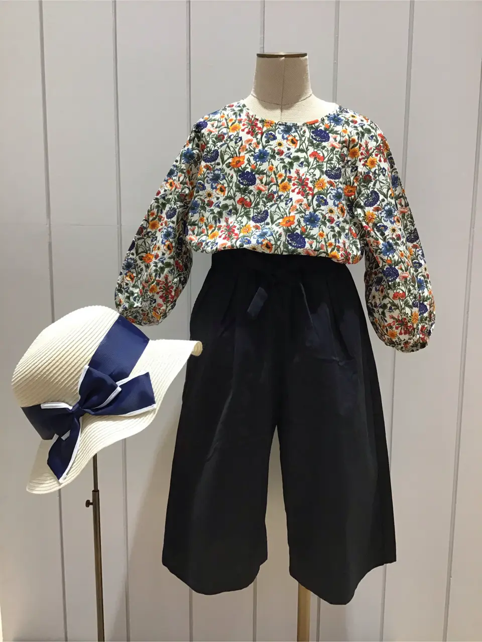 ANY スタッフ コーディネート画像