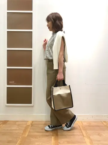 ANY 山口 コーディネート画像