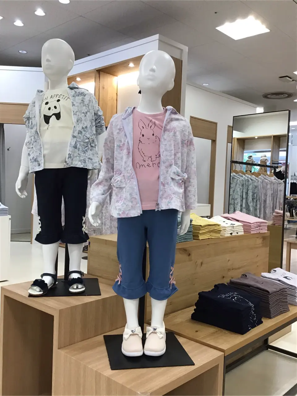 ANY 鈴木 コーディネート画像