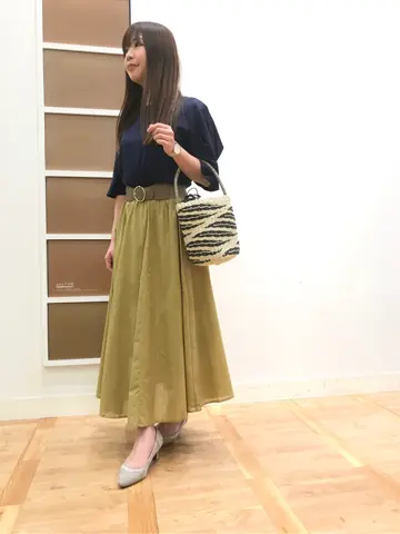 ANY 津野 コーディネート画像