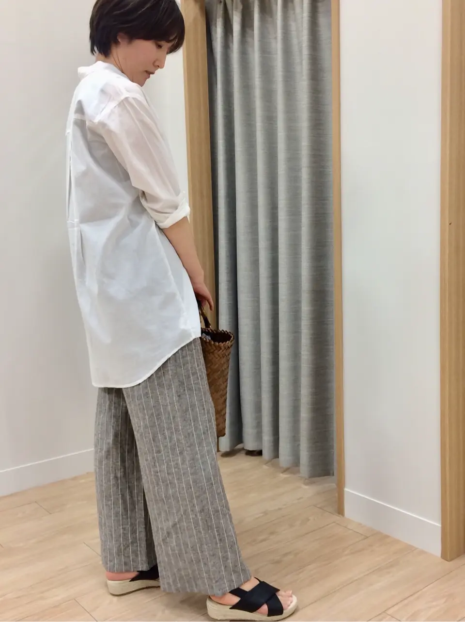 ANY 鈴木 コーディネート画像