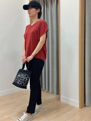 ANY 鈴木 コーディネート画像