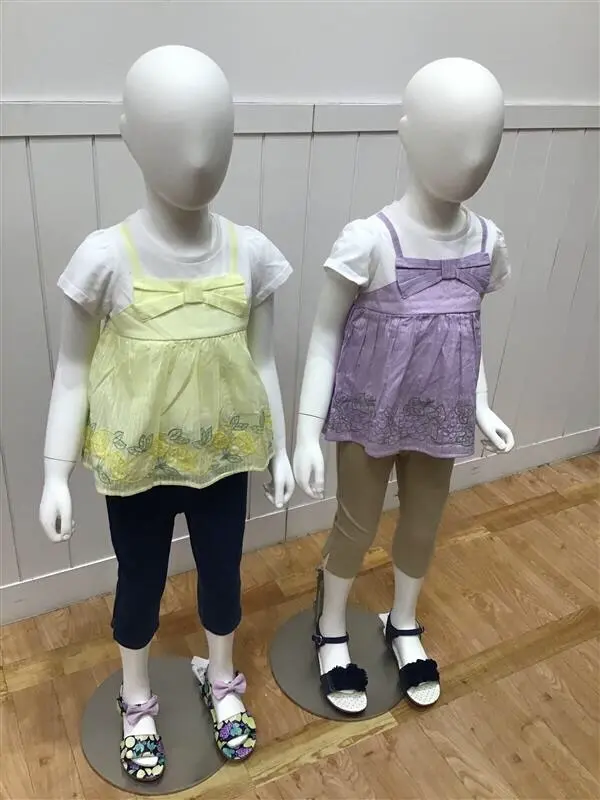 ANY 三上 コーディネート画像