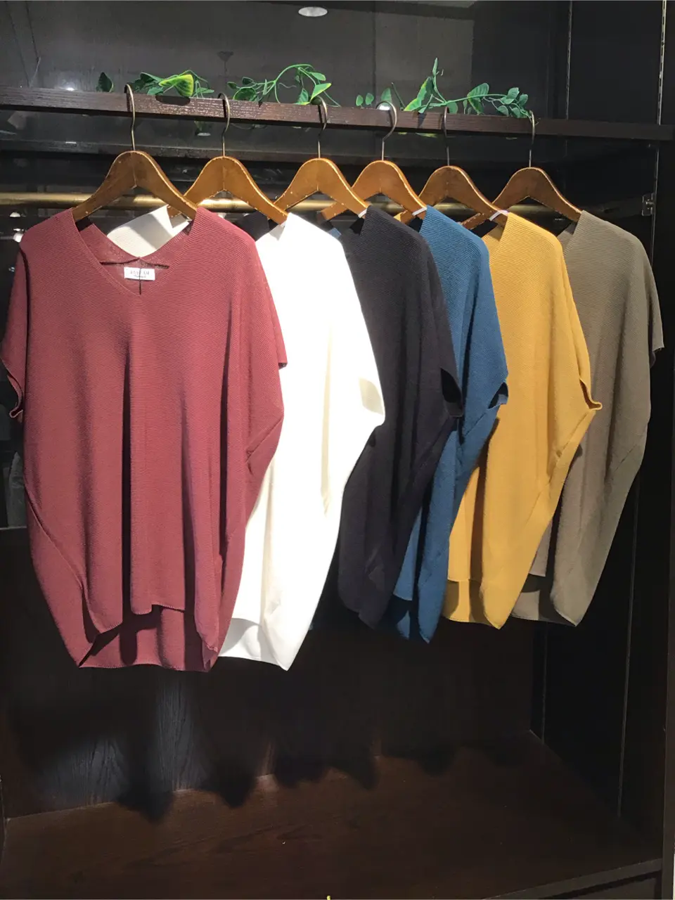 ANY 渡邊 コーディネート画像