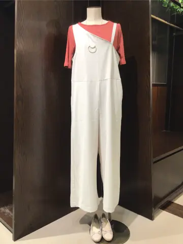 ANY 渡邊 コーディネート画像