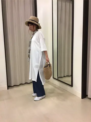 ANY 伊藤 コーディネート画像